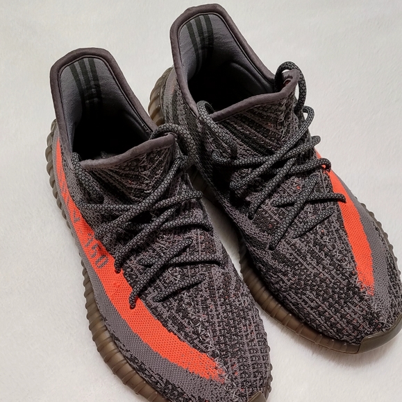Yeezy boost 350 v2 Size 11 - Picture 1 of 4
